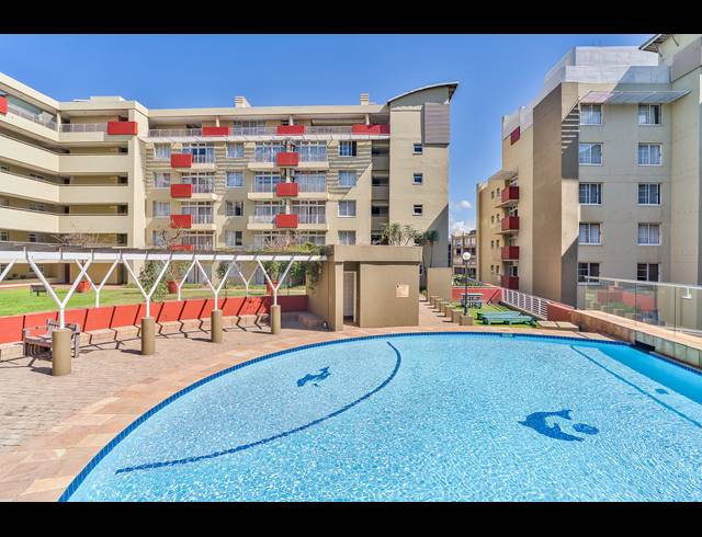 2 BEDROOM APARTMENT FOR SALE IN UMHLANGA RIDGE